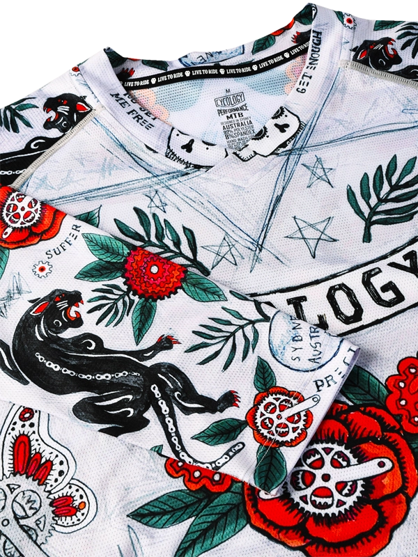 Long-sleeve MTB Jersey with floral and panther design on a light grey background, featuring the brand 'Cycology'.