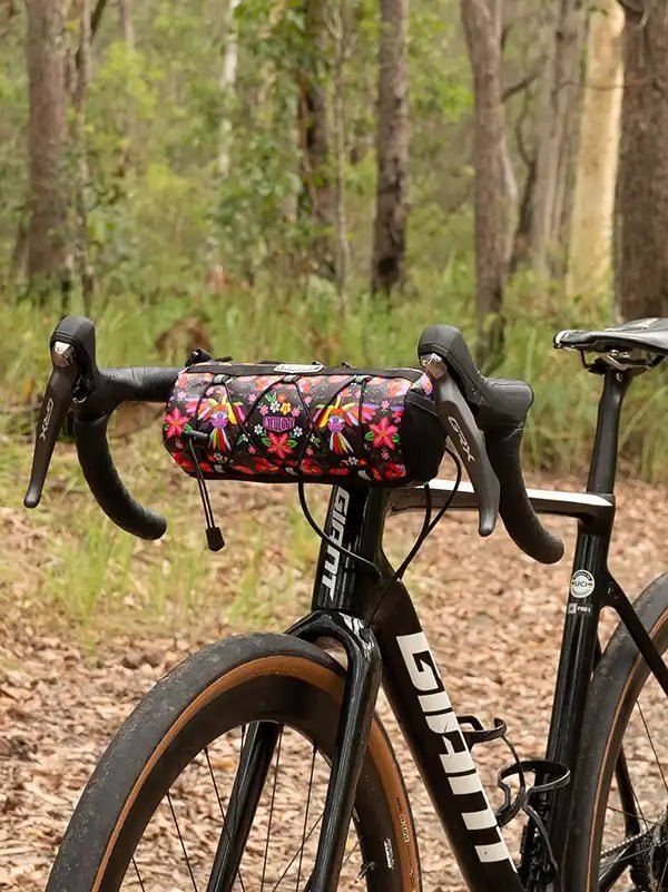 handlebar bag rennrad Cycology Handlebar Bag – Compact, Stylish, Water-Repellent Bike Bag